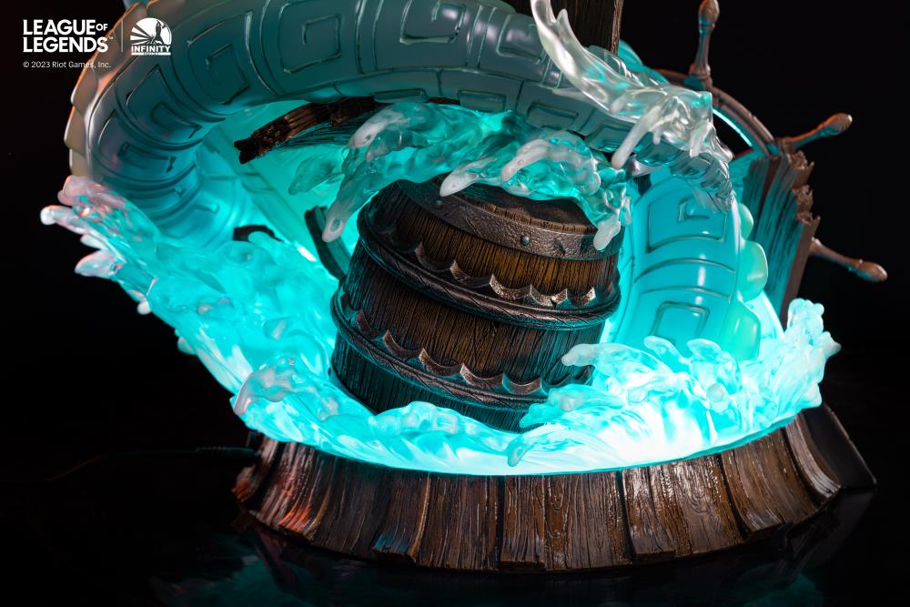 League of Legends The Bounty Hunter Miss Fortune 1/4 Scale Limited Edition Statue Gallery Image 15