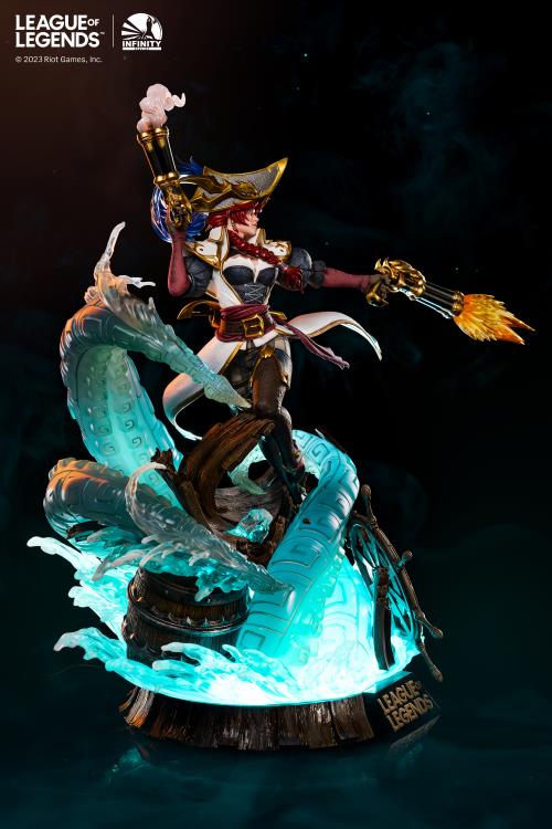 League of Legends The Bounty Hunter Miss Fortune 1/4 Scale Limited Edition Statue Gallery Image 7