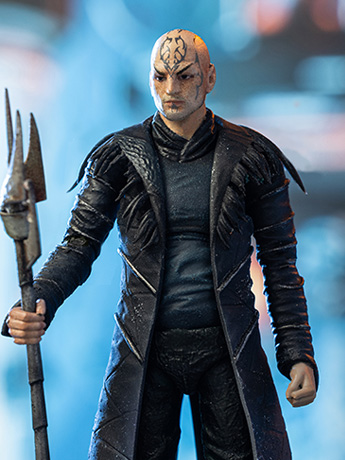 Star Trek (2009) Exquisite Mini Series Nero 1:18 Scale PX Previews Exclusive Figure Gallery Image 2
