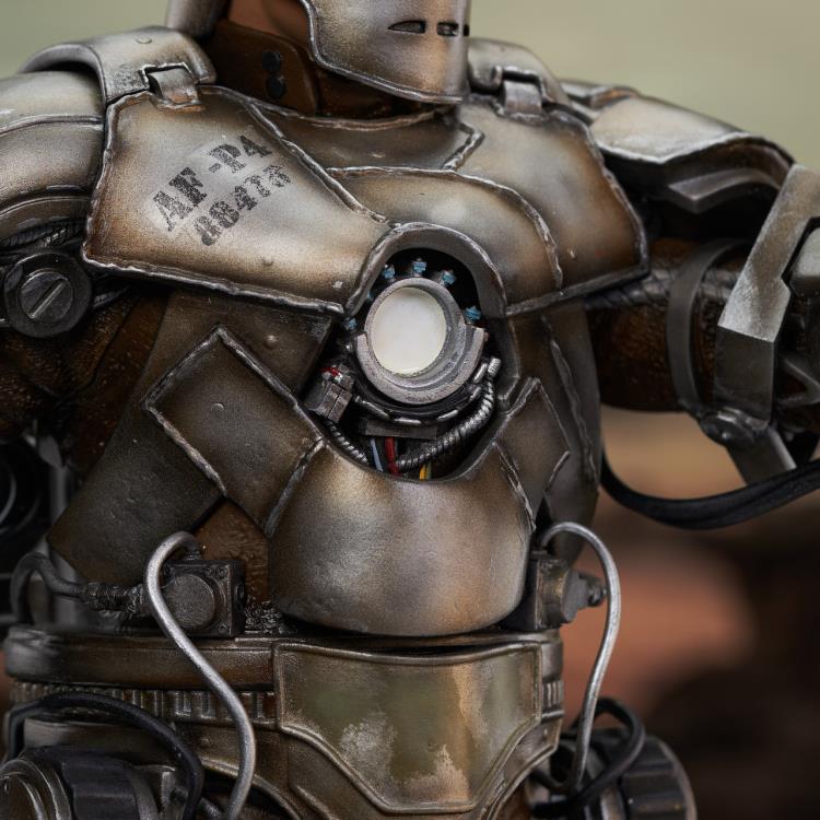 Marvel The Infinity Saga - Iron Man Mk. 1 1/6 Scale Limited Edition Mini Bust Gallery Image 11