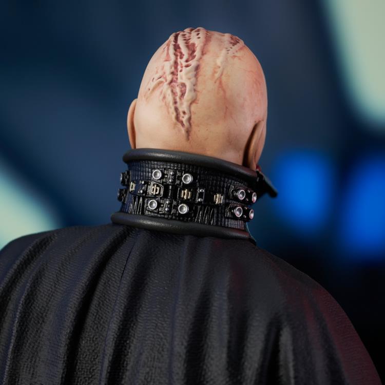 Star Wars: Return of the Jedi Darth Vader (Unhelmeted) 1/6 Scale Limited Edition Mini Bust Gallery Image 10