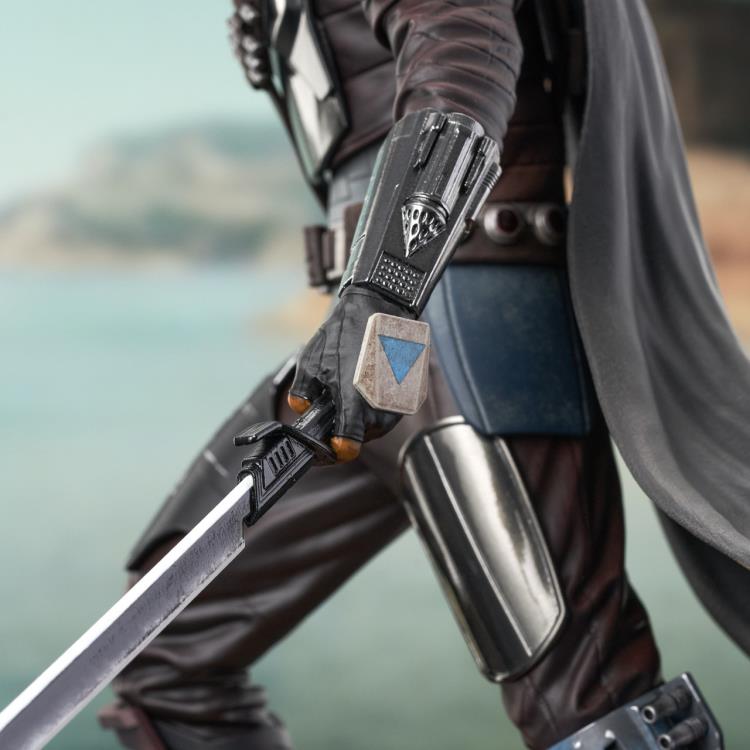 The Mandalorian Milestones Din Djarin 1/6 Scale Limited Edition Statue Gallery Image 12