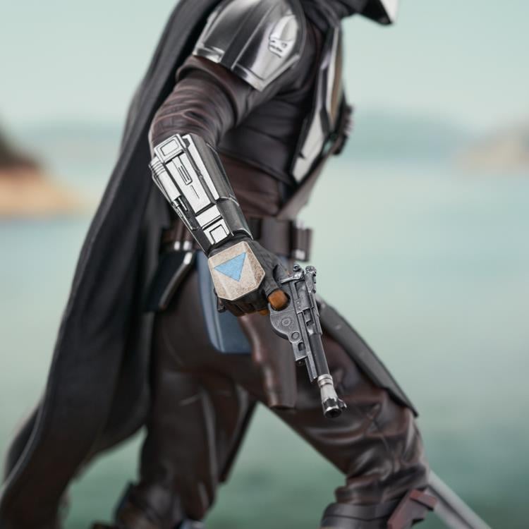 The Mandalorian Milestones Din Djarin 1/6 Scale Limited Edition Statue Gallery Image 11