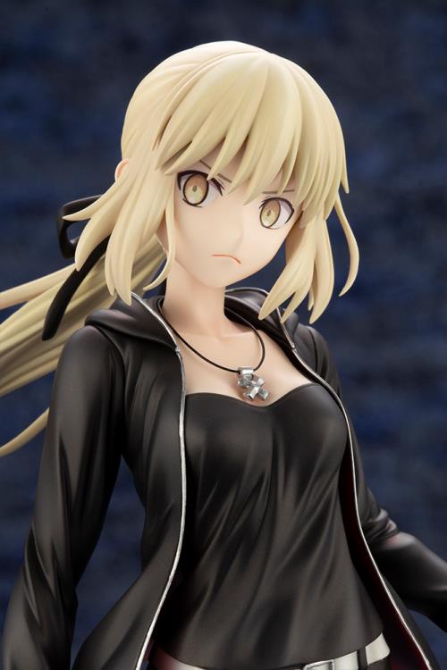 Fate/Grand Order Saber Altria Pendragon (Alter Casual Ver.) 1/7