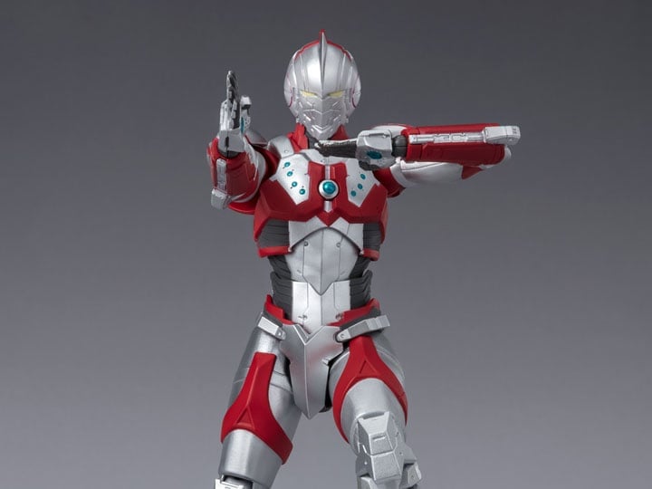 Ultraman S.H.Figuarts Ultraman Suit Zoffy (The Animation) Action