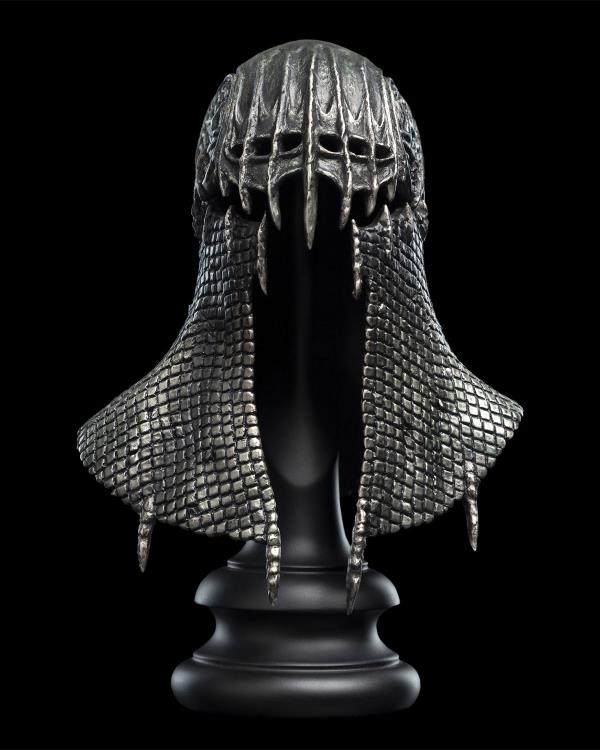 The Hobbit Helm of the Ringwraith of Rhun 1/4 Scale Limited Edition Replica Gallery Image 3