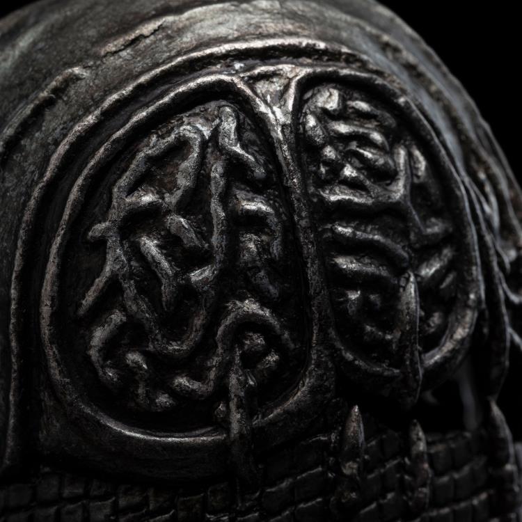 The Hobbit Helm of the Ringwraith of Rhun 1/4 Scale Limited Edition Replica Gallery Image 9