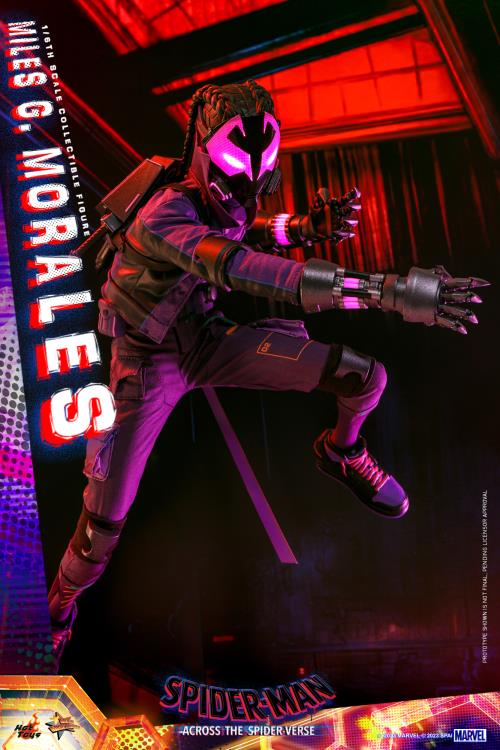 Spider-Man: Across the Spider-Verse MMS725 Miles G. Morales 1/6 Scale Collectible Figure Gallery Image 12