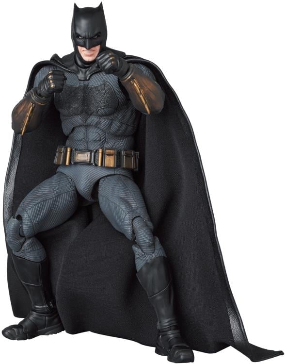 Zack Snyder's Justice League MAFEX No.222 Batman Action Figure Gallery Image 4
