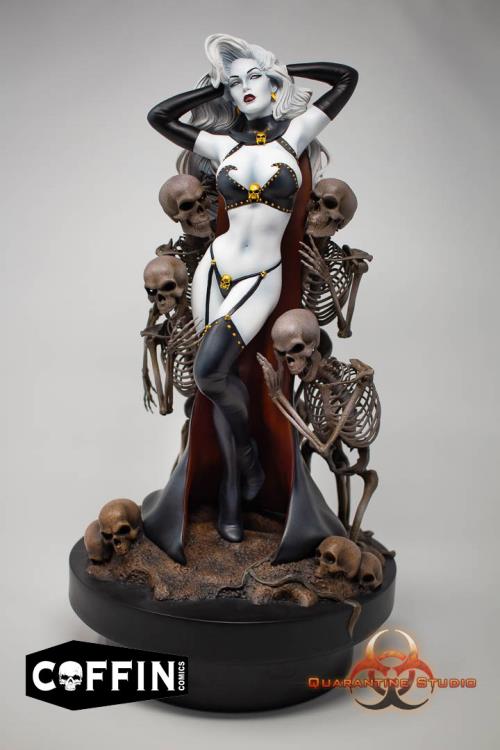 Lady Death Reaper (Premium Edition) 1/6 Scale Statue Gallery Image 3