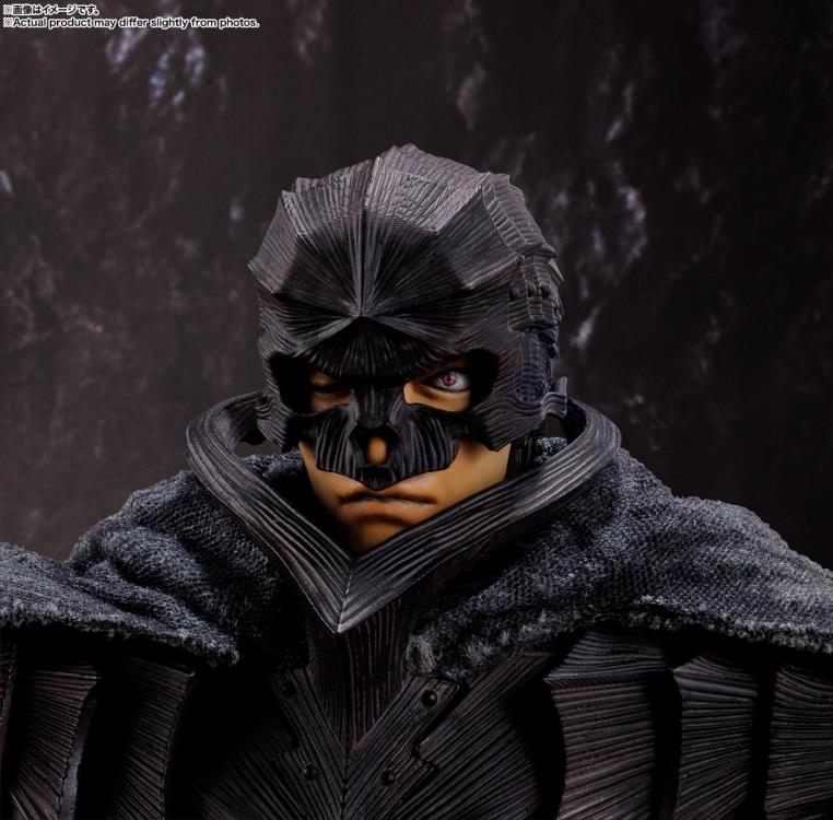 Berserk S.H.Figuarts Guts (Berserker Armor -Heat of Passion-) Action Figure Gallery Image 10