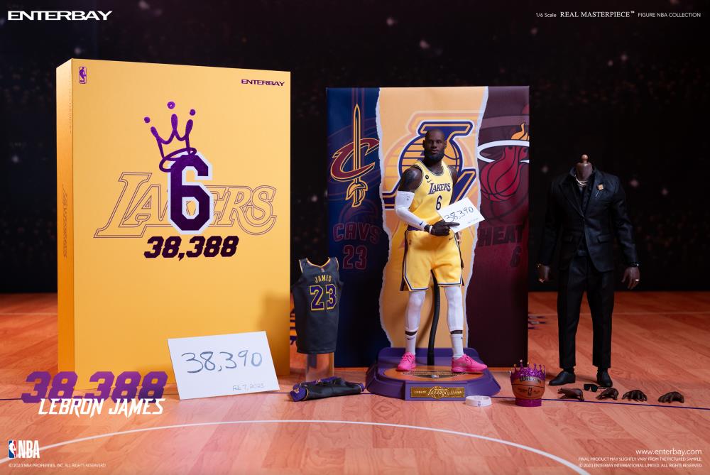 NBA Real Masterpiece LeBron James (38,388 Points) 1/6 Scale Figure