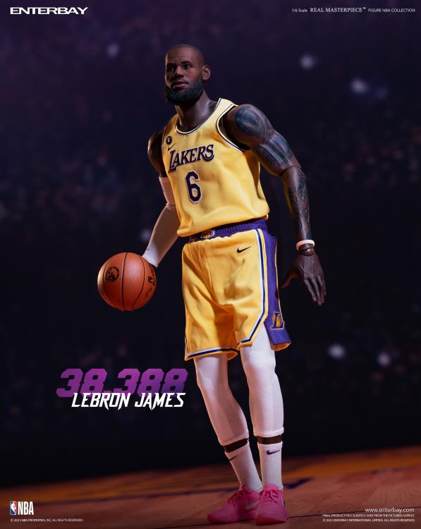 NBA Real Masterpiece LeBron James (38,388 Points) 1/6 Scale Figure
