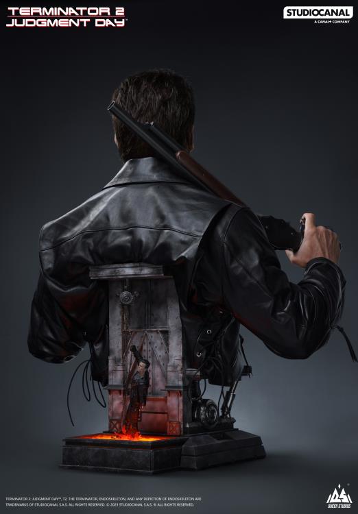 Terminator 2: Judgement Day T-800 1/1 Scale Limited Edition Bust Gallery Image 5