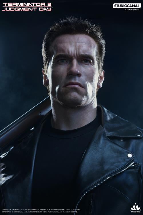 Terminator 2: Judgement Day T-800 1/1 Scale Limited Edition Bust Gallery Image 11