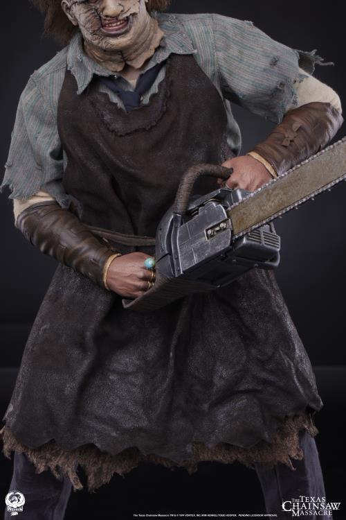The Texas Chainsaw Massacre Leatherface 1/4 Scale Statue Gallery Image 20