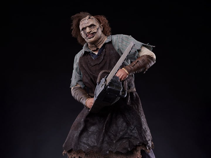 The Texas Chainsaw Massacre Leatherface 1/4 Scale Statue Gallery Image 1