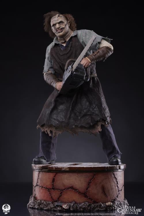 The Texas Chainsaw Massacre Leatherface 1/4 Scale Statue Gallery Image 3