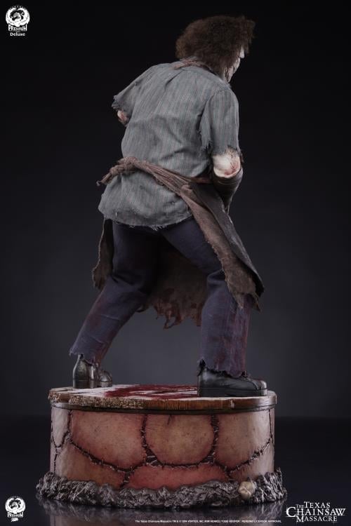 The Texas Chainsaw Massacre Leatherface (Deluxe Ver.) 1/4 Scale Statue Gallery Image 6