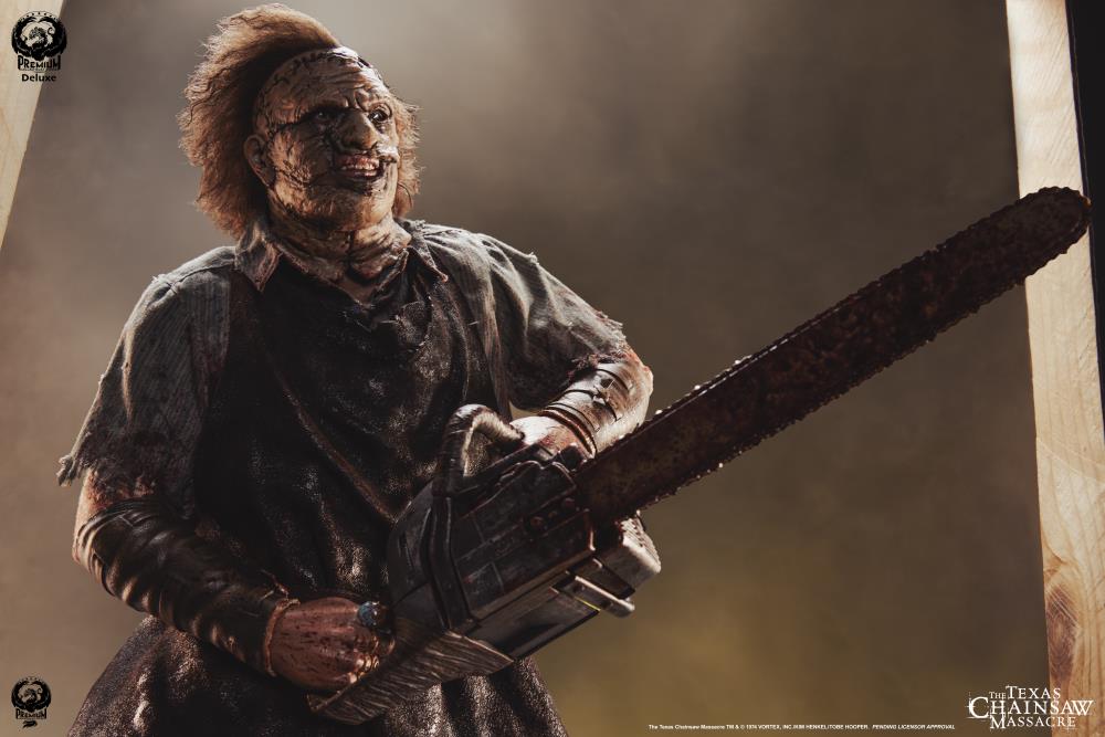 The Texas Chainsaw Massacre Leatherface (Deluxe Ver.) 1/4 Scale Statue Gallery Image 9