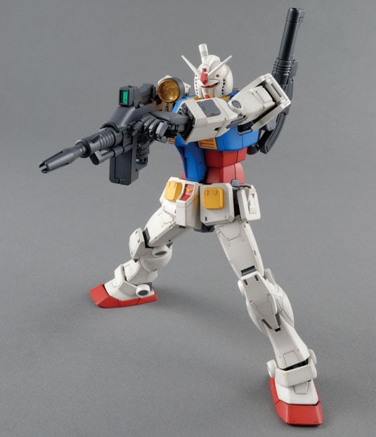 Mobile Suit Gundam: The Origin MG RX-78-2 Gundam 1/100 Scale Model Kit Gallery Image 4