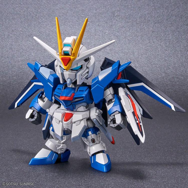 Mobile Suit Gundam SEED Freedom SD Gundam Ex-Standard Rising Freedom Gundam Model Kit Gallery Image 3