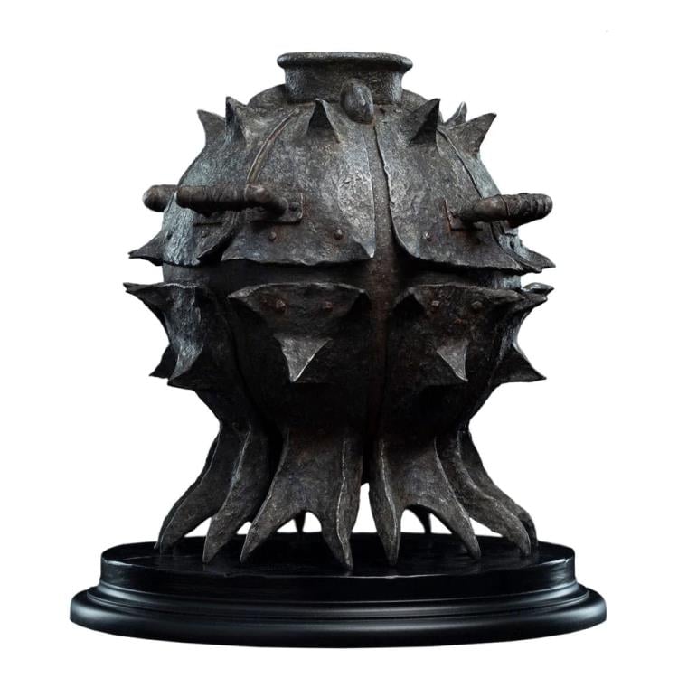 The Lord of the Rings Classic Series Saruman the White and the Fire of Orthanc 1/6 Scale Limited Edition Statue Gallery Image 9