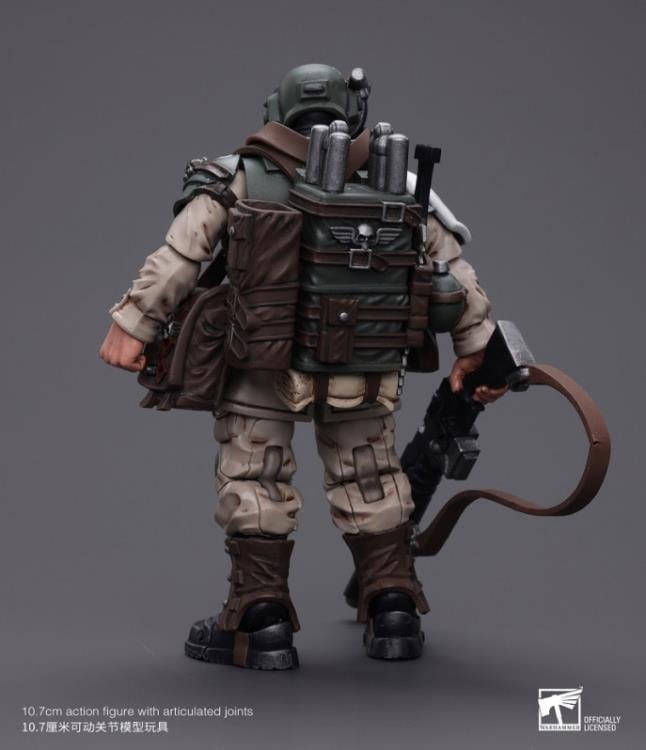 Warhammer 40k Astra Militarum Cadian Command Squad Veteran with Medi-pack 1/18 Scale Action Figure Gallery Image 9