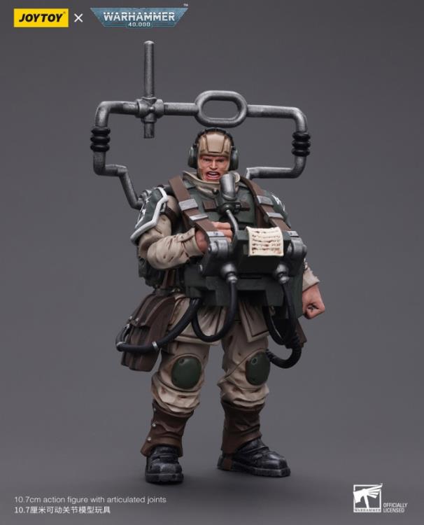 Warhammer 40k Astra Militarum Cadian Command Squad Veteran with Master Vox 1/18 Scale Action Figure Gallery Image 5