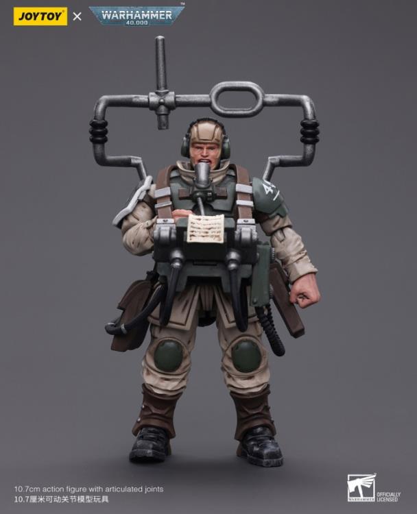 Warhammer 40k Astra Militarum Cadian Command Squad Veteran with Master Vox 1/18 Scale Action Figure Gallery Image 3