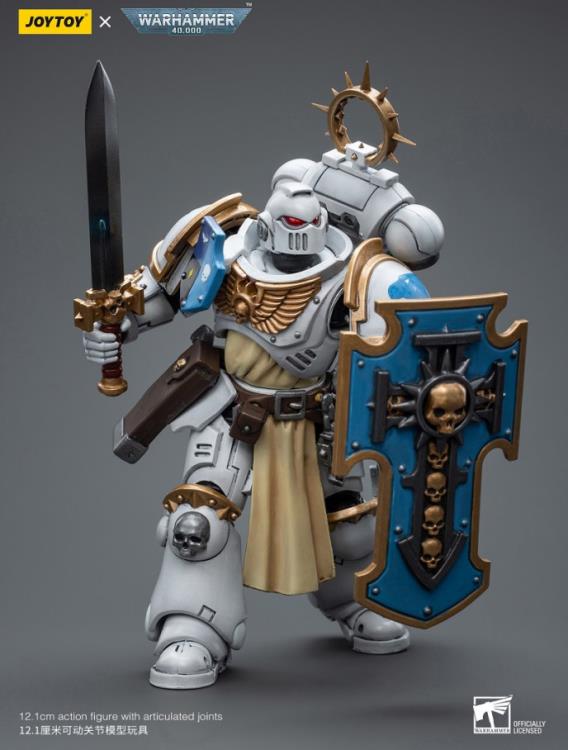 Warhammer 40K Ultramarines White Consuls Bladeguard Veteran 1/18 Scale Action Figure Gallery Image 5