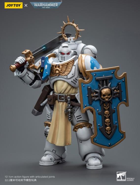 Warhammer 40K Ultramarines White Consuls Bladeguard Veteran 1/18 Scale Action Figure Gallery Image 4