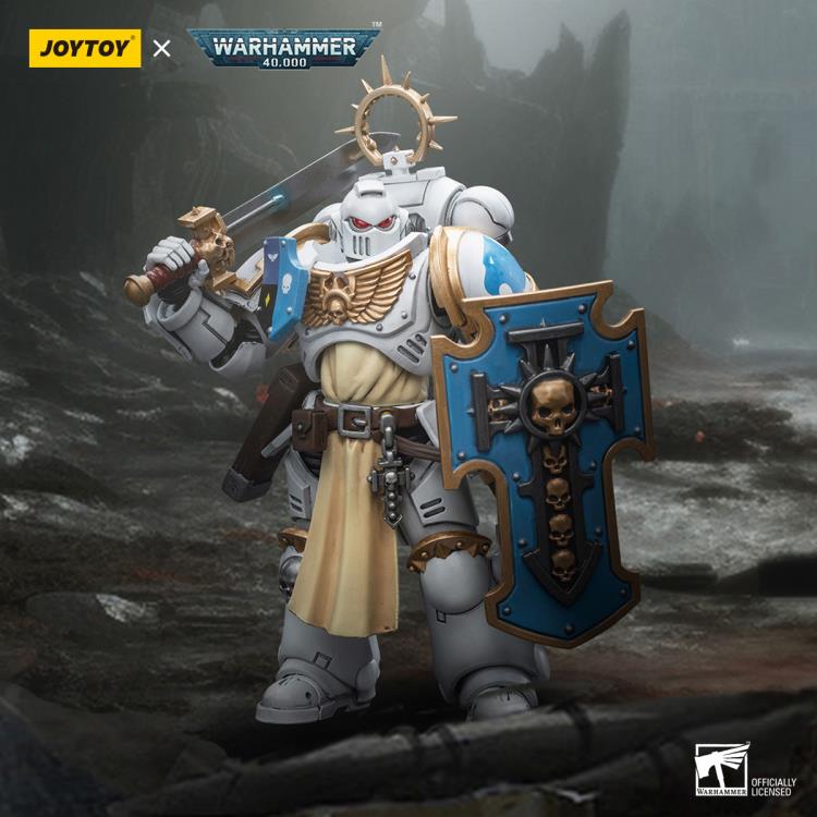 Warhammer 40K Ultramarines White Consuls Bladeguard Veteran 1/18 Scale Action Figure Gallery Image 3