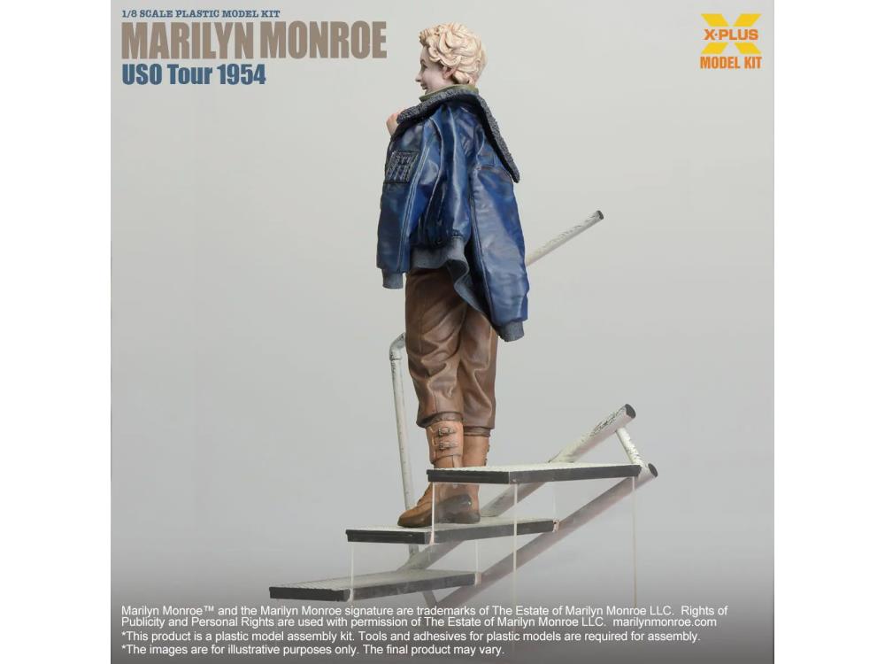 Marilyn Monroe (USO Tour 1954) 1/8 Scale Model Kit Gallery Image 5