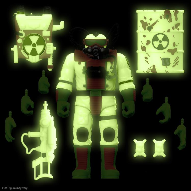 Toxic Crusaders ULTIMATES! Radiation Ranger (Glow-in-the-Dark) NYCC 2023 Exclusive Action Figure Gallery Image 7