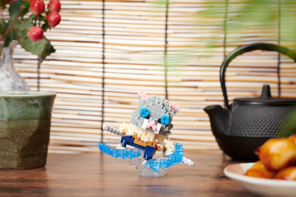 Demon Slayer: Kimetsu no Yaiba Nanoblock Character Collection Series Inosuke Hashibira (Beast Breathing) Gallery Image 3