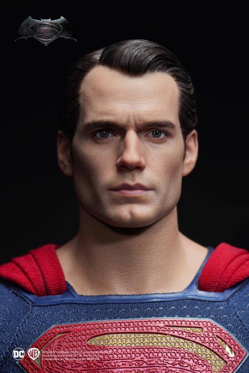 Batman v Superman: Dawn of Justice InArt Superman 1/6 Scale Figure