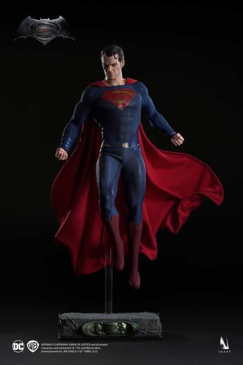Batman v Superman: Dawn of Justice InArt Superman 1/6 Scale Figure