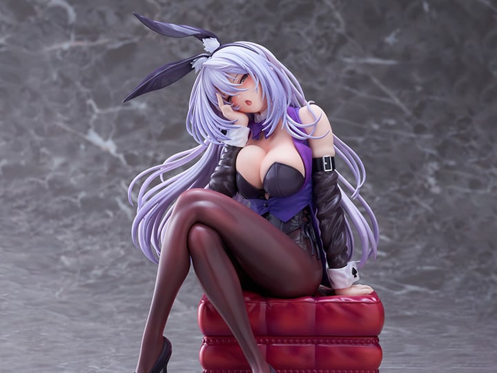 Shy Girls in Love Amagasa Tsuduri (Bunny Style) 1/7 Scale Figure Gallery Image 1