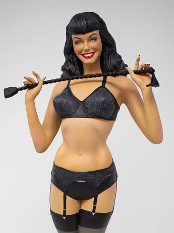 Bettie Page 1/5 Scale Statue Gallery Image 2