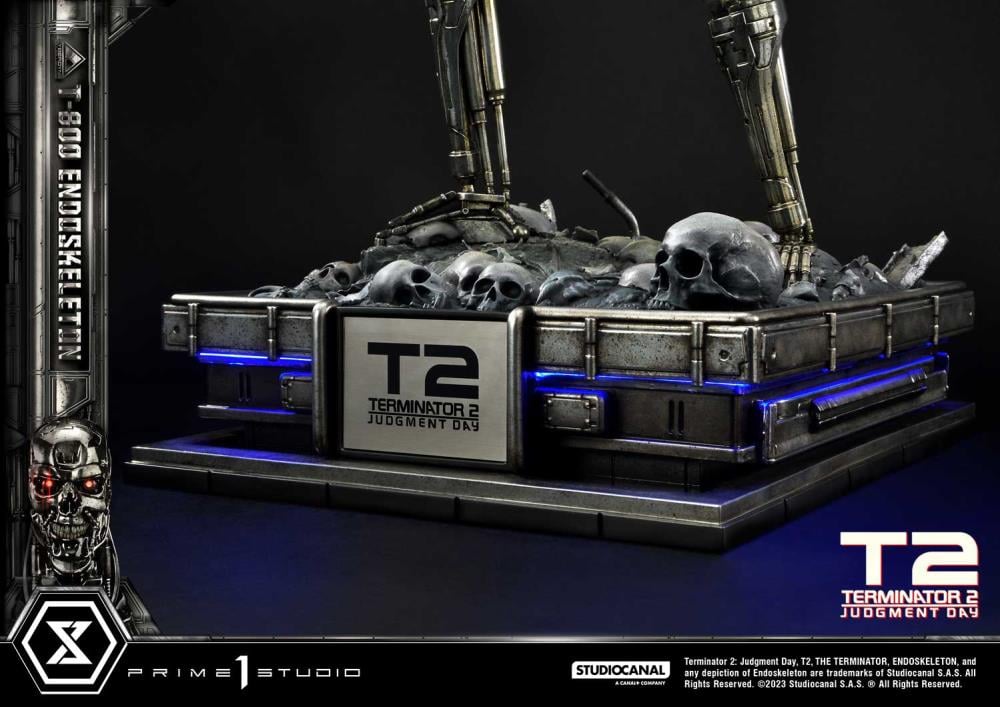 Terminator 2: Judgment Day Museum Masterline T-800 Endoskeleton 1/3 Scale Statue Gallery Image 36