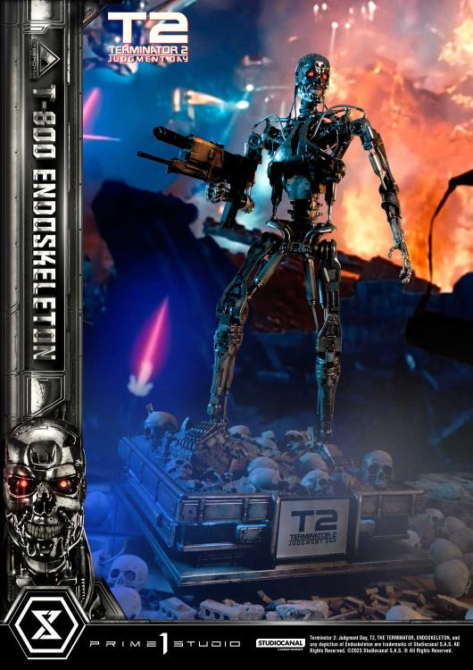 Action Figure Terminator 2 T-800 Endoskeleton, 18 Cm, Cult Classics Series 3, Con Base E Fucile - 4