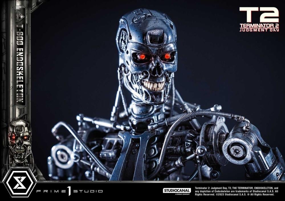 Terminator 2: Judgment Day Museum Masterline T-800 Endoskeleton 1/3 Scale Statue Gallery Image 7