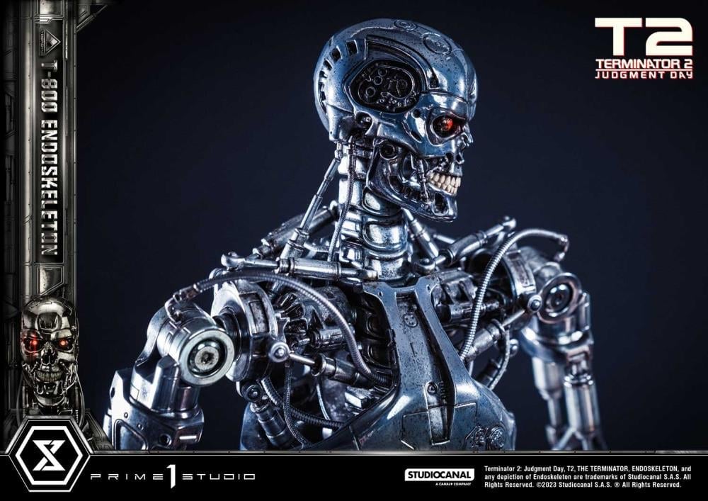 Terminator 2: Judgment Day Museum Masterline T-800 Endoskeleton 1/3 Scale Statue Gallery Image 11