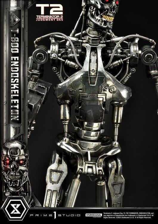 Terminator 2: Judgment Day Museum Masterline T-800 Endoskeleton 1/3 Scale Statue Gallery Image 9