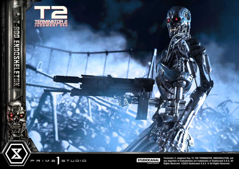 Terminator 2: Judgment Day Museum Masterline T-800 Endoskeleton 1/3 Scale Statue Gallery Image 42