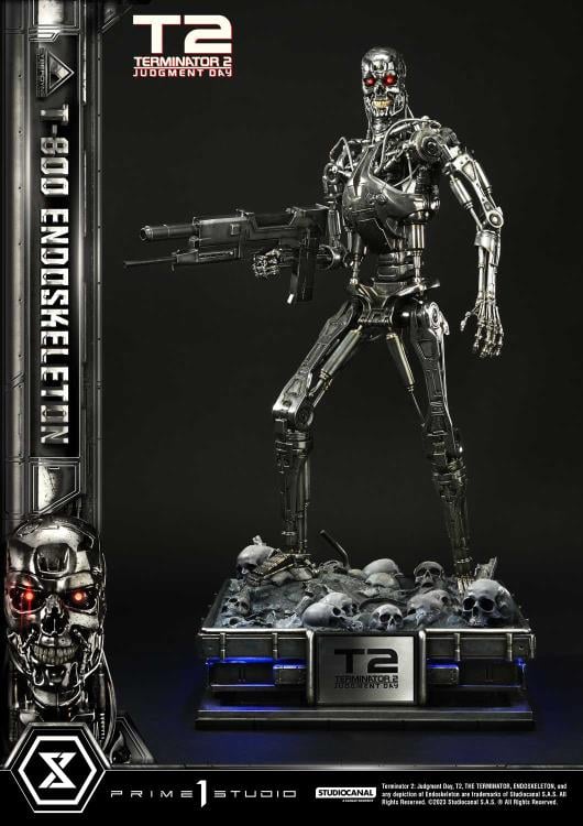 Terminator 2: Judgment Day Museum Masterline T-800 Endoskeleton Deluxe 1/3 Scale Statue Gallery Image 8