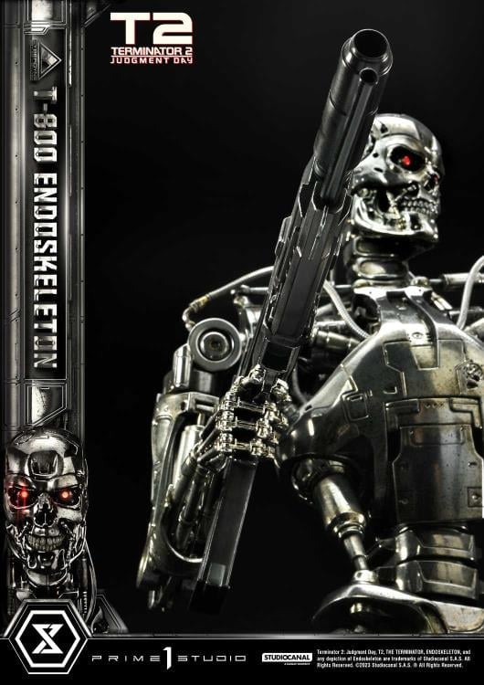 Terminator 2: Judgment Day Museum Masterline T-800 Endoskeleton Deluxe 1/3 Scale Statue Gallery Image 23
