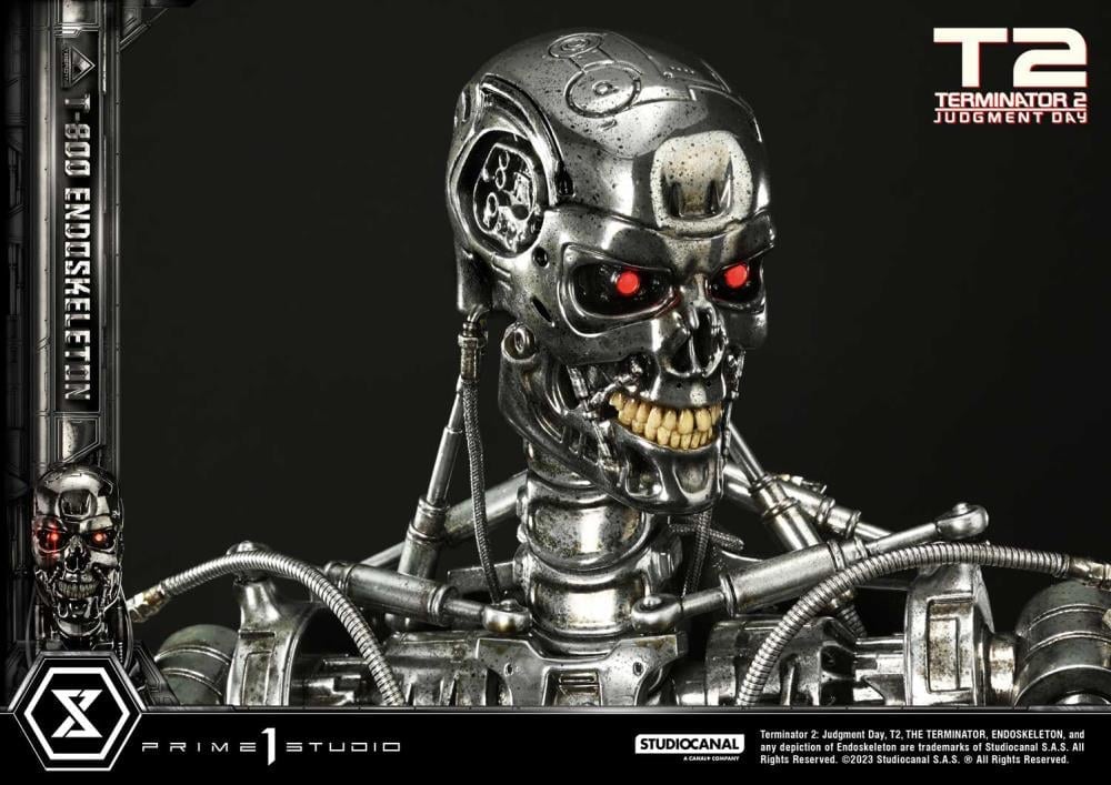 Terminator 2: Judgment Day Museum Masterline T-800 Endoskeleton Deluxe 1/3 Scale Statue Gallery Image 11