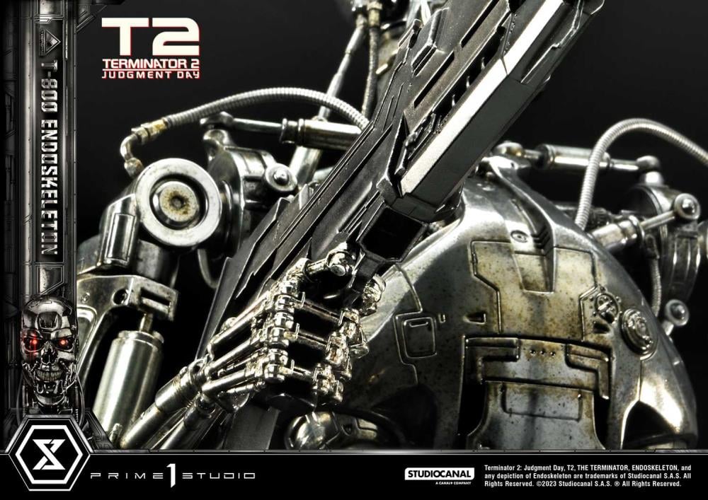 Terminator 2: Judgment Day Museum Masterline T-800 Endoskeleton Deluxe 1/3 Scale Statue Gallery Image 32